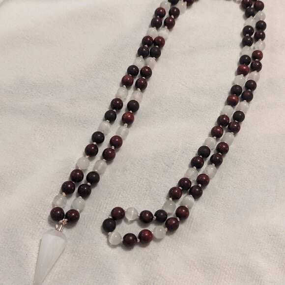 Handmade 108 bead mala Blood Sandalwood and Selenite - Pendulum Divination - Picture 3 of 3